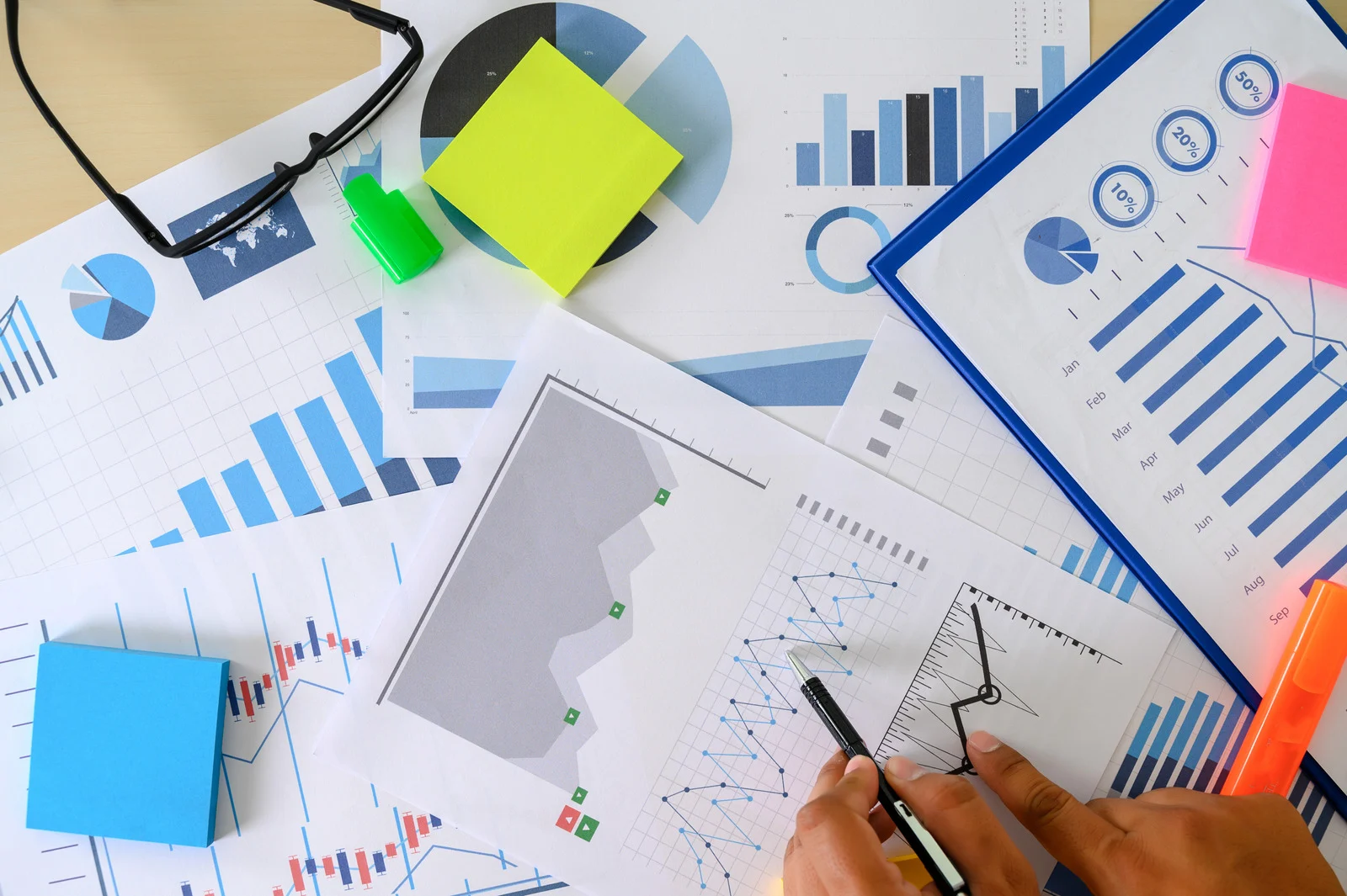 What Are the Magnificent Seven Stocks?